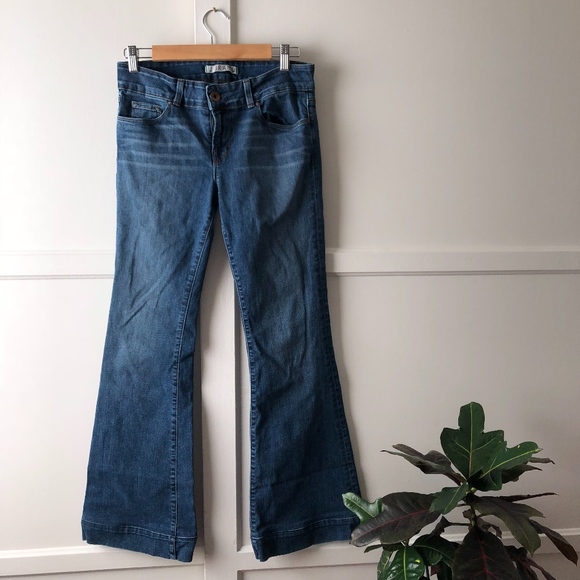 BOGO50% J Brand "Love Story" in Attica - Picture 3 of 8